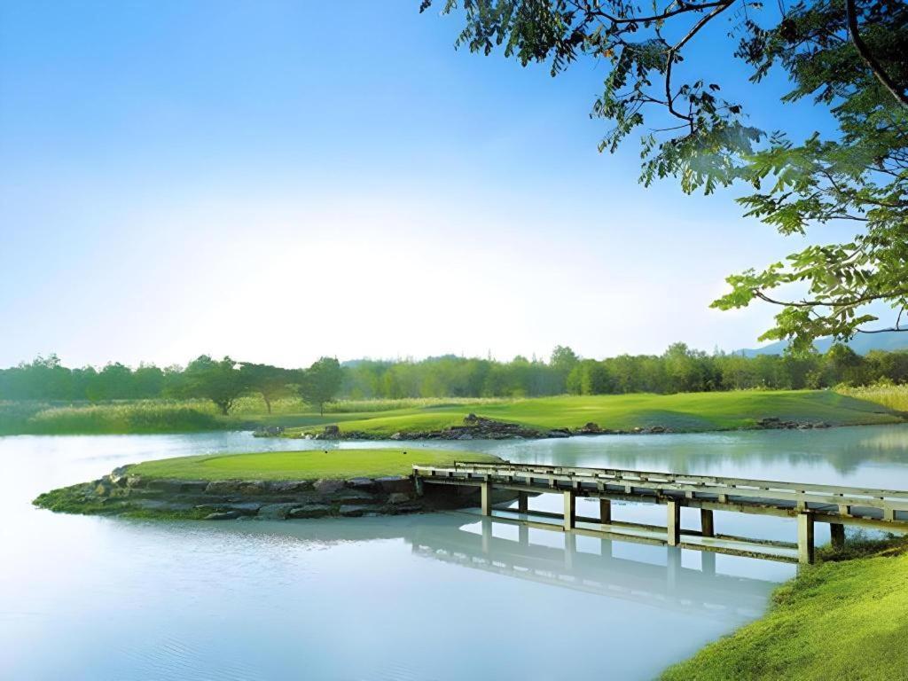 Lake View Hotel And Golf Club HHQ Eksteriør billede